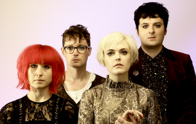 Desperate
Journalist